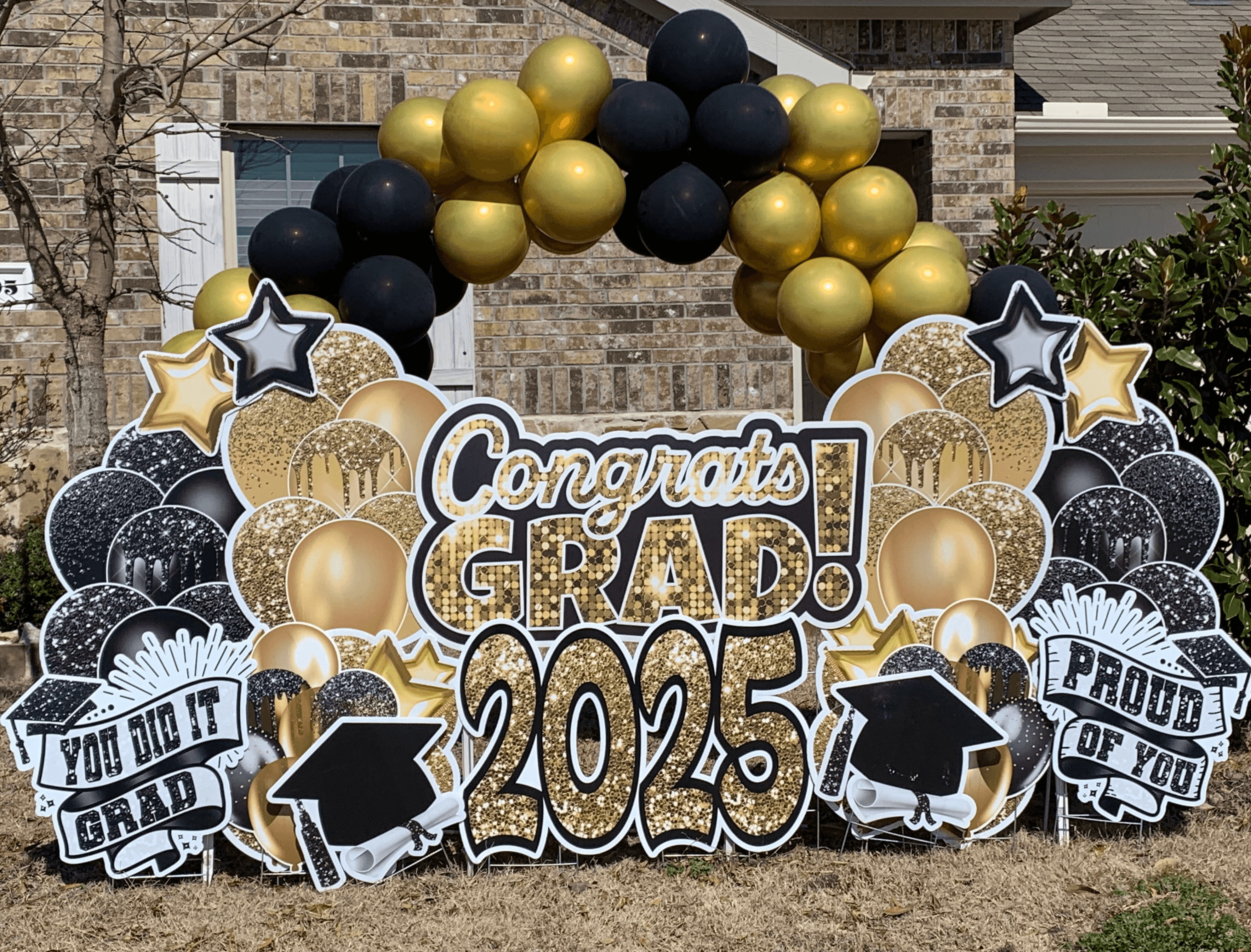 Yard card sign grad balloon arch 